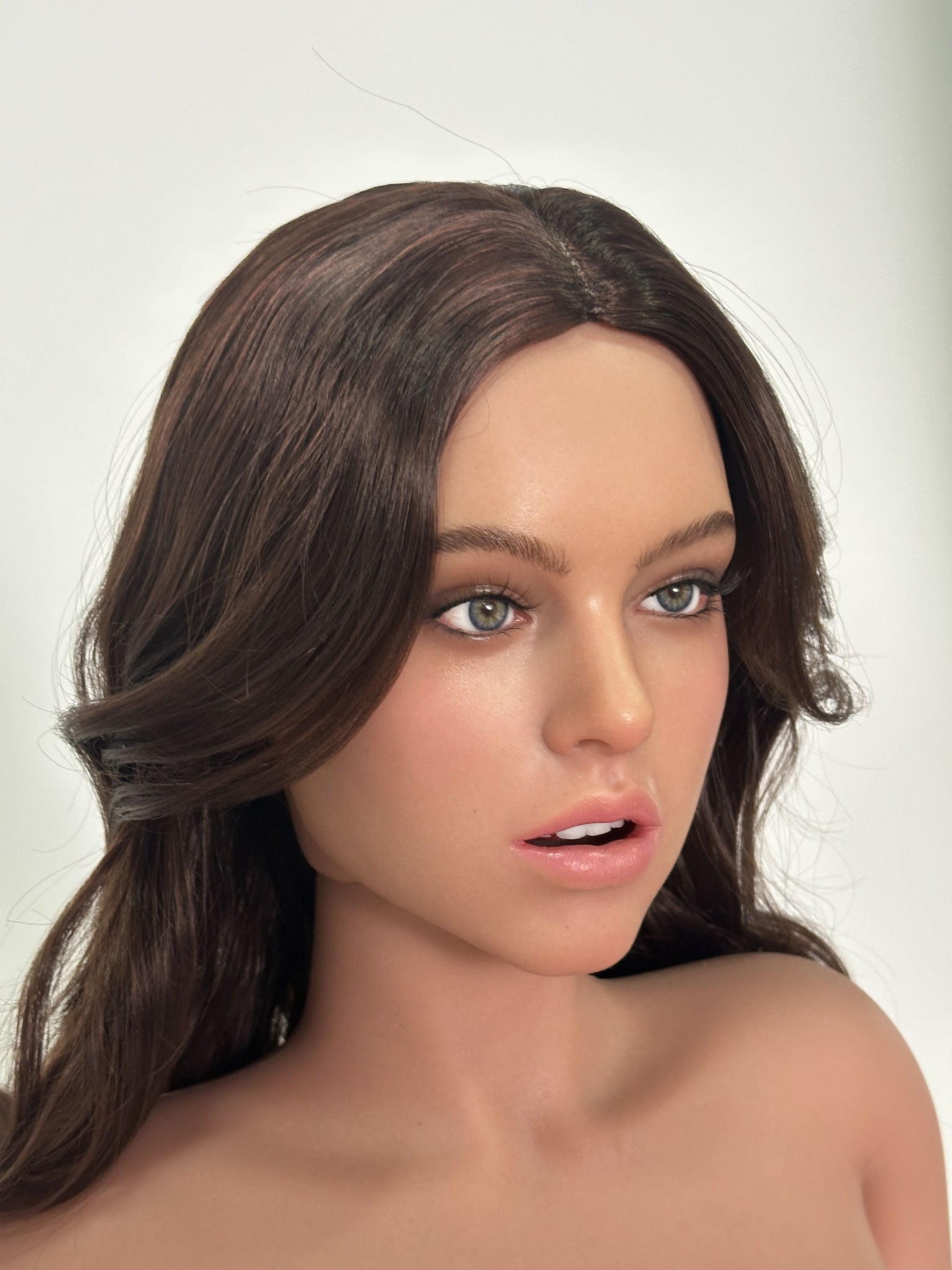 Sydney Premium Silicone Head (Movable Jaw) + SLE Body Sex Doll